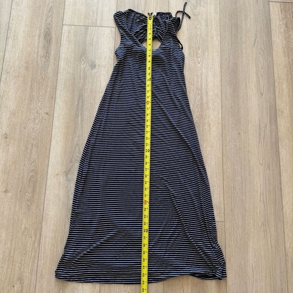 Gap Sleeveless Knit Midi V-Neck Dress‎ Navy/White Striped Viscose Spandex XS EUC - Picture 9 of 12